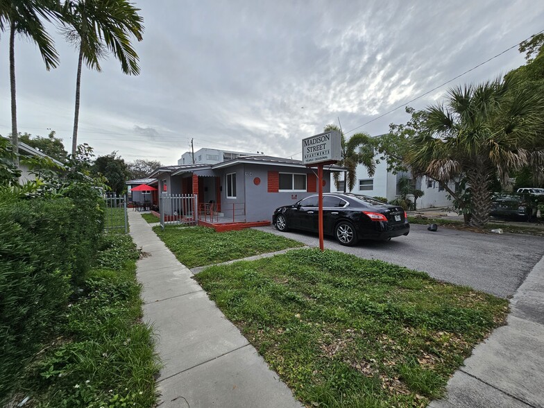 Primary Photo Of 1934 Madison St, Hollywood Apartments For Sale