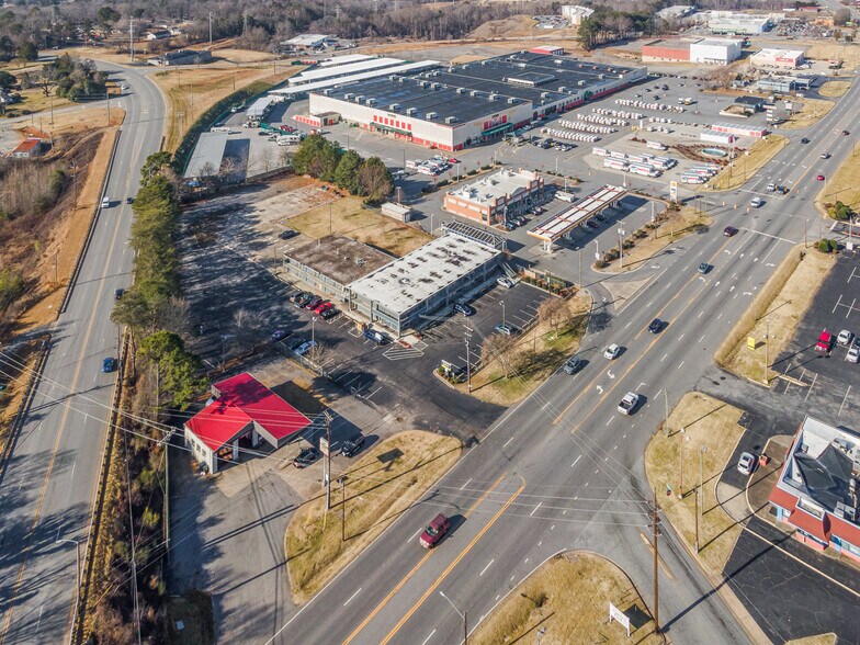 More Photos Of 325 US Highway 70 SW, Hickory Hotel For Sale