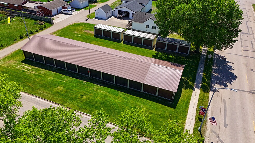More Photos Of 210 5th E st, Herman Self Storage For Sale