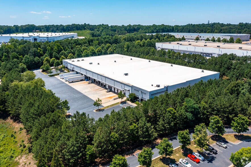 More Photos Of 7515 Hartman Industrial Way, Austell Distribution For Lease