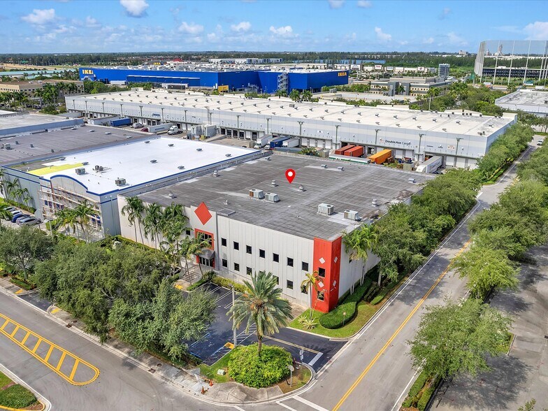 More Photos Of 2260 NW 114th Ave, Doral Warehouse For Lease