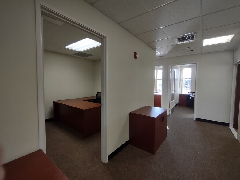 More Photos Of 12021 Jacaranda Ave, Hesperia Medical For Lease