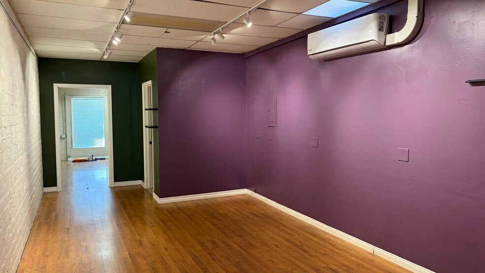 More Photos Of 150-154 Grand Ave, Escondido Restaurant For Lease