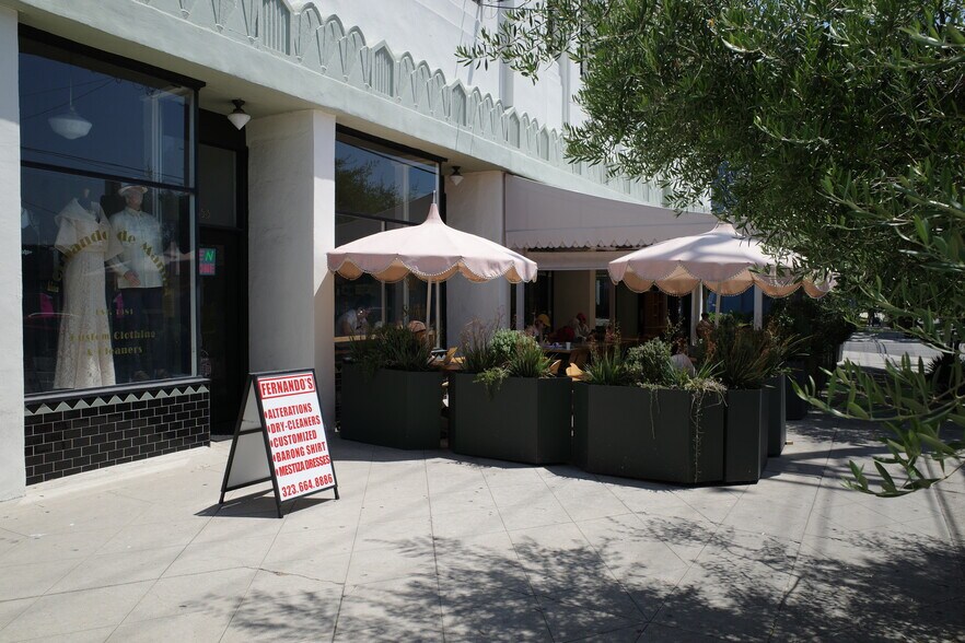 More Photos Of 4859-4851 Fountain Ave, Los Angeles General Retail For Sale