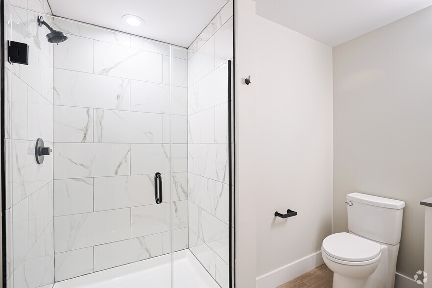 More Photos Of 86 Essex St, Haverhill Apartments For Lease