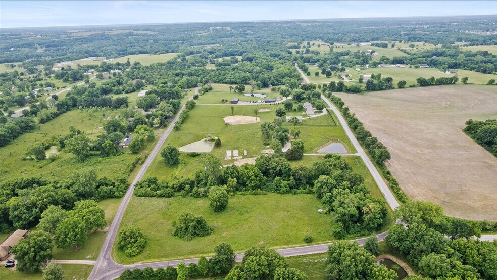 More Photos Of 12703 Northern Ave, Liberty Land For Sale