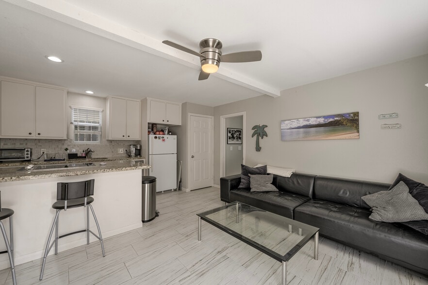 More Photos Of 3312 Crawford St, Houston Apartments For Sale