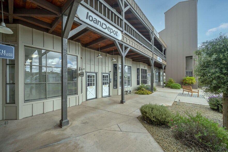 More Photos Of 935 Riverside Ave, Paso Robles Medical For Sale