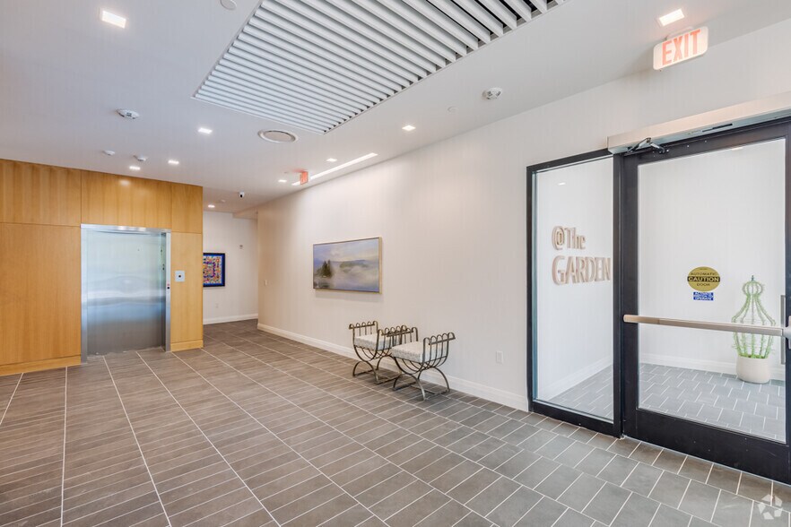 More Photos Of 4 W North Ave, Pittsburgh Apartments For Lease