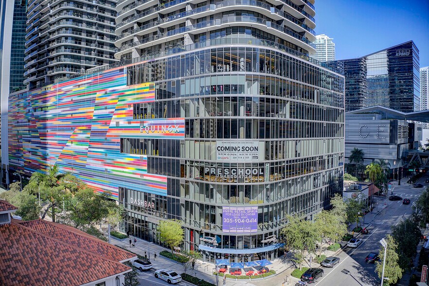 More Photos Of 25 SW 9th St, Miami Office Residential For Lease