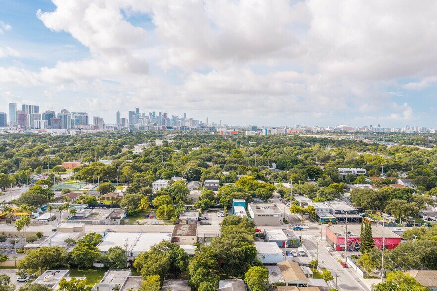 More Photos Of 279 NW 54th St, Miami Flex For Sale