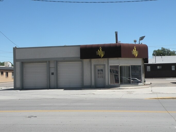 More Photos Of 99 Center St, Rock Springs Storefront For Sale