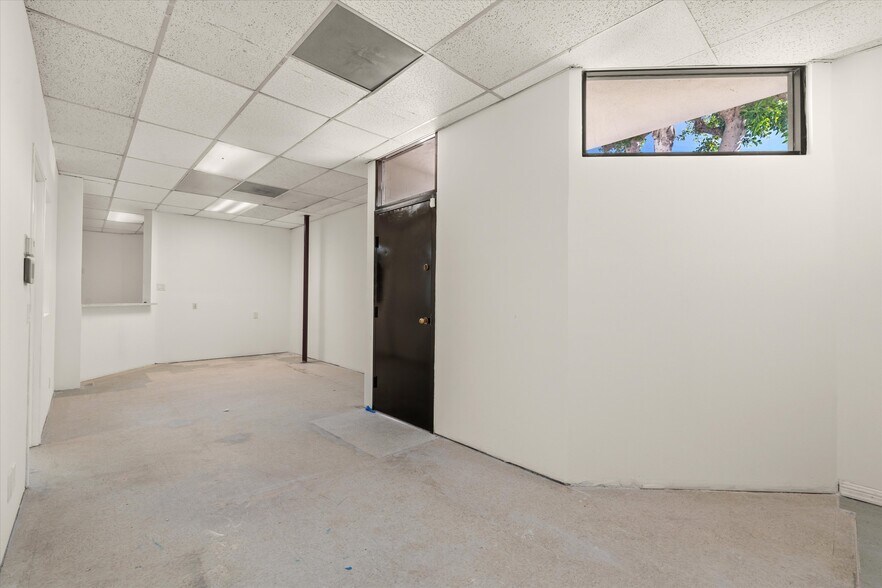 More Photos Of 12321 Hawthorne Blvd, Hawthorne Medical For Sale
