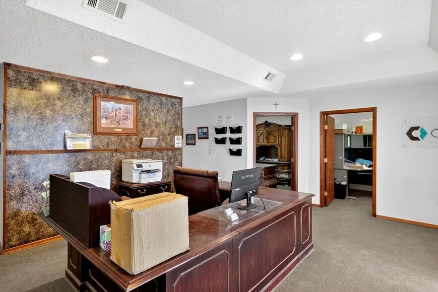 More Photos Of 8316 W I-20, Midland Warehouse For Sale