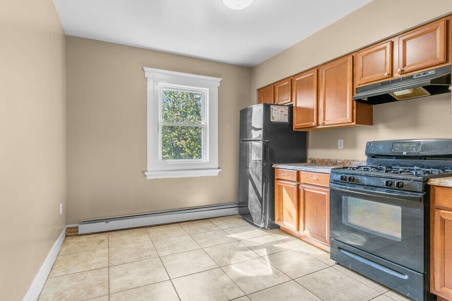 More Photos Of 5 Mather St, Binghamton Apartments For Sale