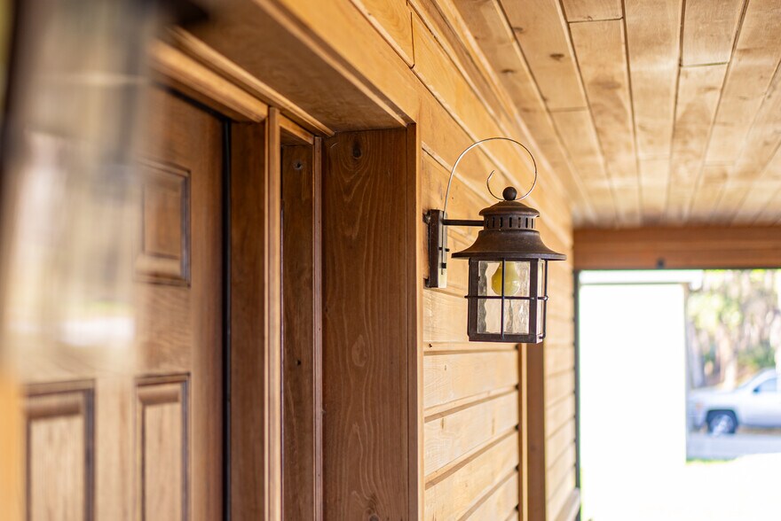More Photos Of 8600 NE 147th Avenue Rd, Silver Springs Lodge Meeting Hall For Sale