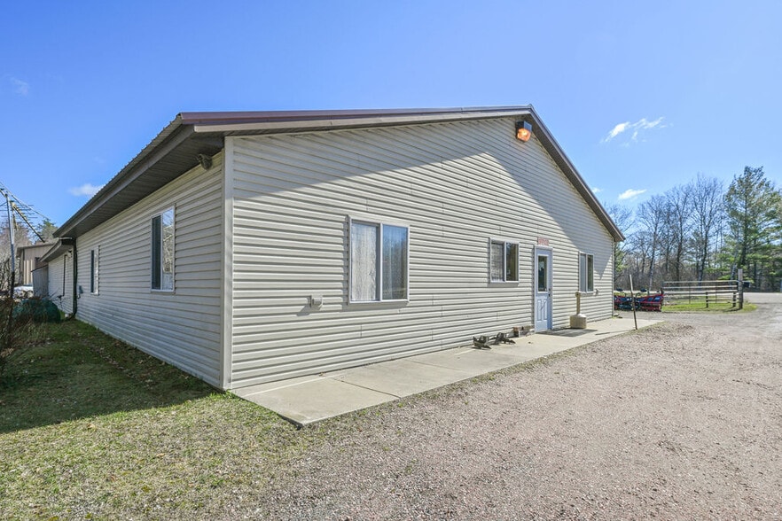 More Photos Of 5011 State Highway 13/34 Hwy, Wisconsin Rapids Storefront For Sale