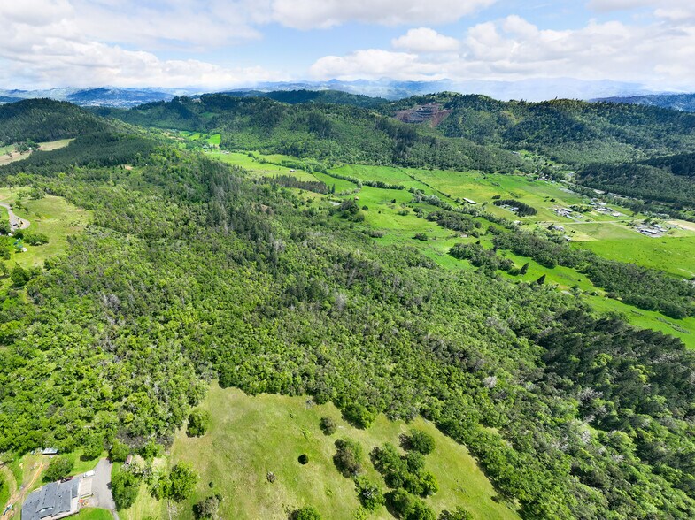 More Photos Of 5961 Lookingglass Rd, Roseburg Land For Sale