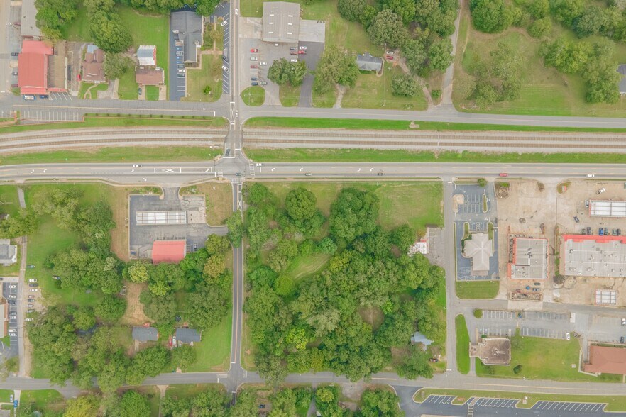 More Photos Of 0 6th St, Auburn Land For Sale