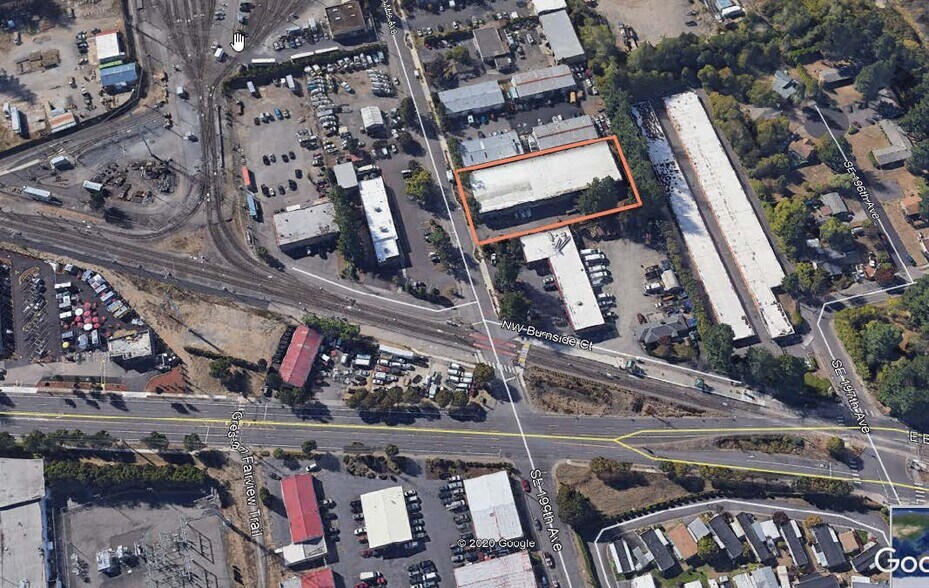 More Photos Of 2441 NW Eleven Mile Ave, Gresham Warehouse For Sale