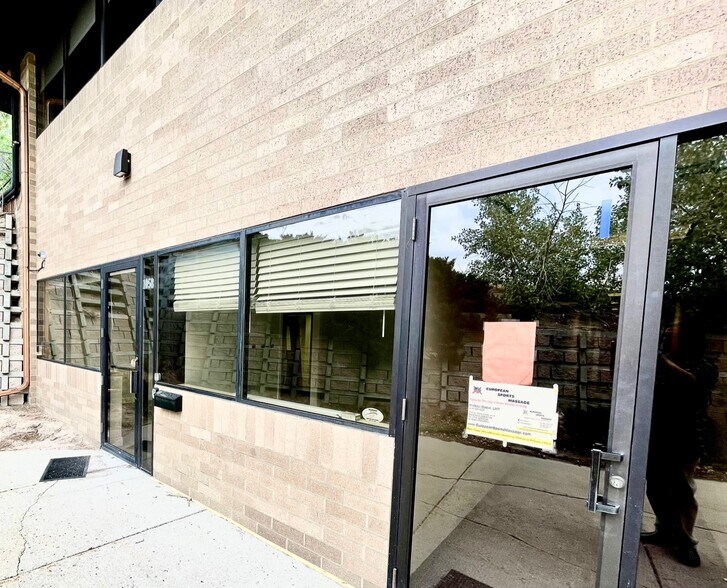 More Photos Of 1001 S Perry St, Castle Rock Medical For Sale