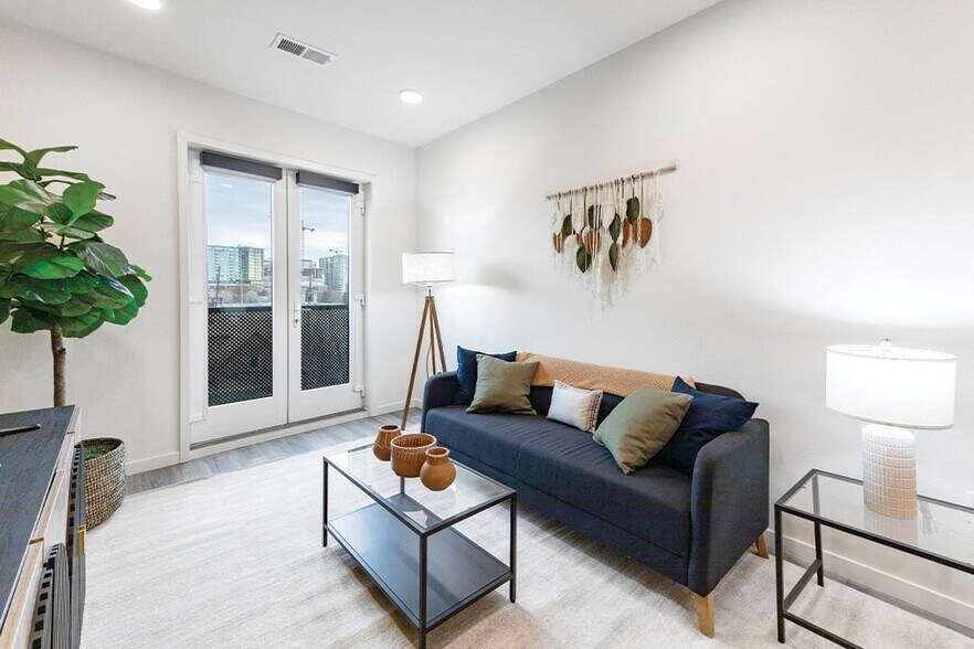 More Photos Of 1040 Santa Fe Dr, Denver Apartments For Lease