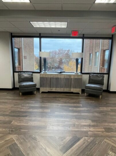 More Photos Of 1749 Mallory Ln, Brentwood Office For Lease