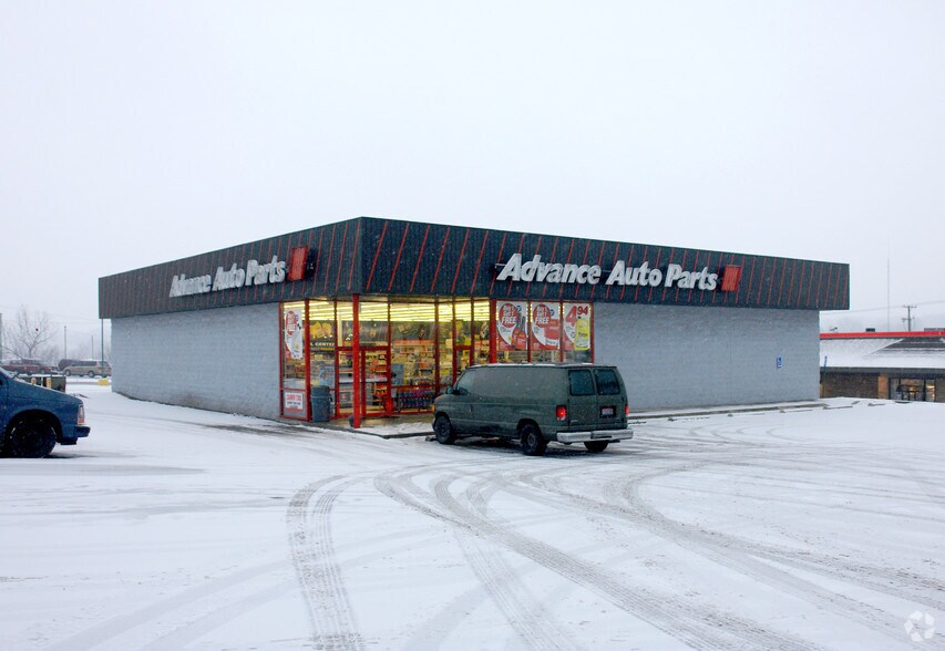 More Photos Of 3501 Mahoning Ave, Youngstown Freestanding For Sale