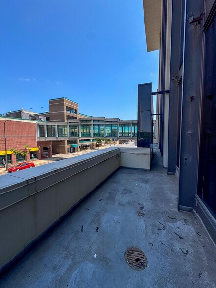 More Photos Of 206 S Broadway, Rochester Office For Lease