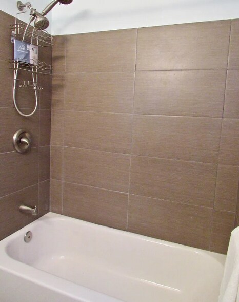 More Photos Of 455 S Oakhurst Dr, Beverly Hills Apartments For Sale