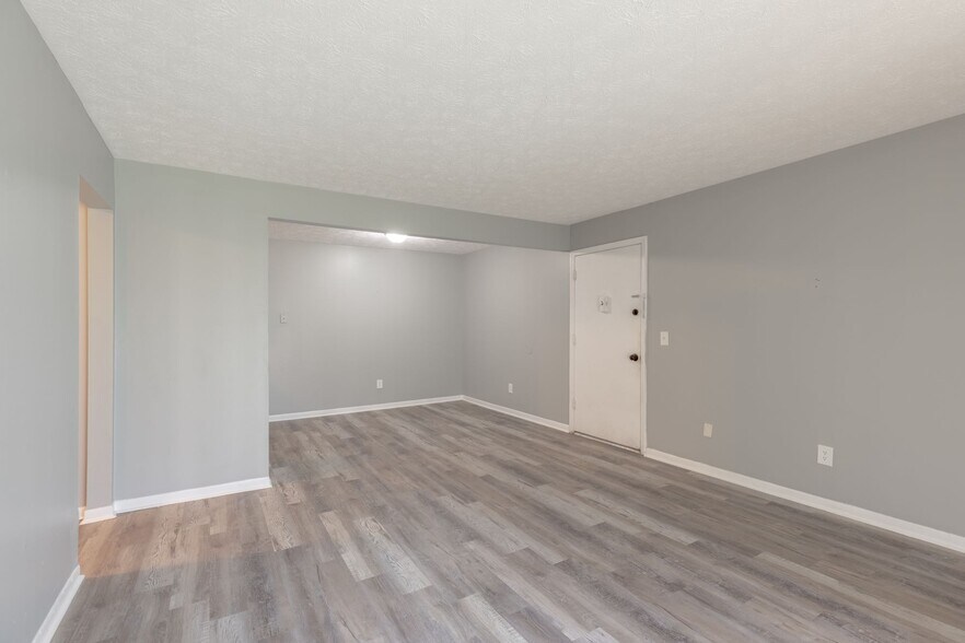 More Photos Of 333 S Mock Rd, Albany Apartments For Sale