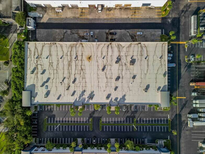 More Photos Of 7620 NW 25th St, Miami Distribution For Sale