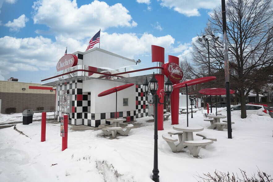More Photos Of 730 E 162nd St, South Holland Fast Food For Sale