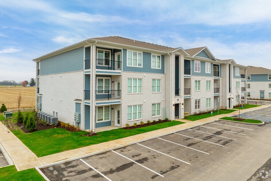 Primary Photo Of 2755 Red Bloom Dr, Greenwood Apartments For Lease