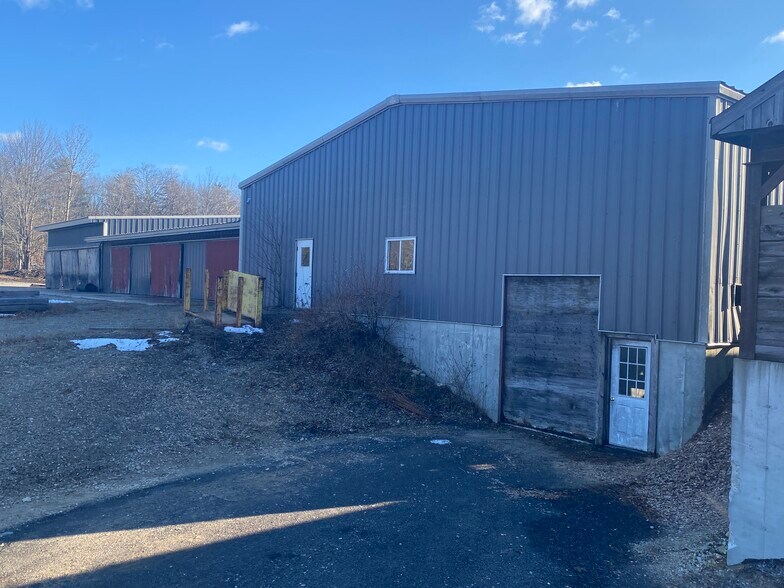 More Photos Of 668 Hollis Rd, Hollis Center Warehouse For Sale