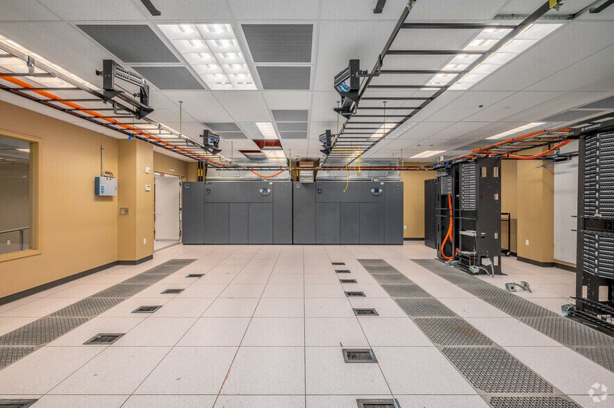 Photo of 1st Floor Ste Parkland 1