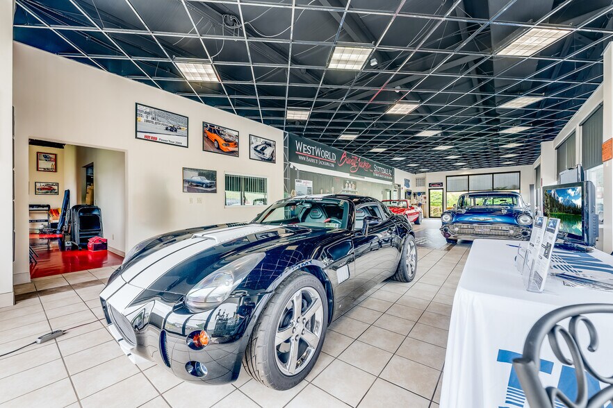 More Photos Of 2050 Winners Dr, Fairmont Auto Repair For Sale