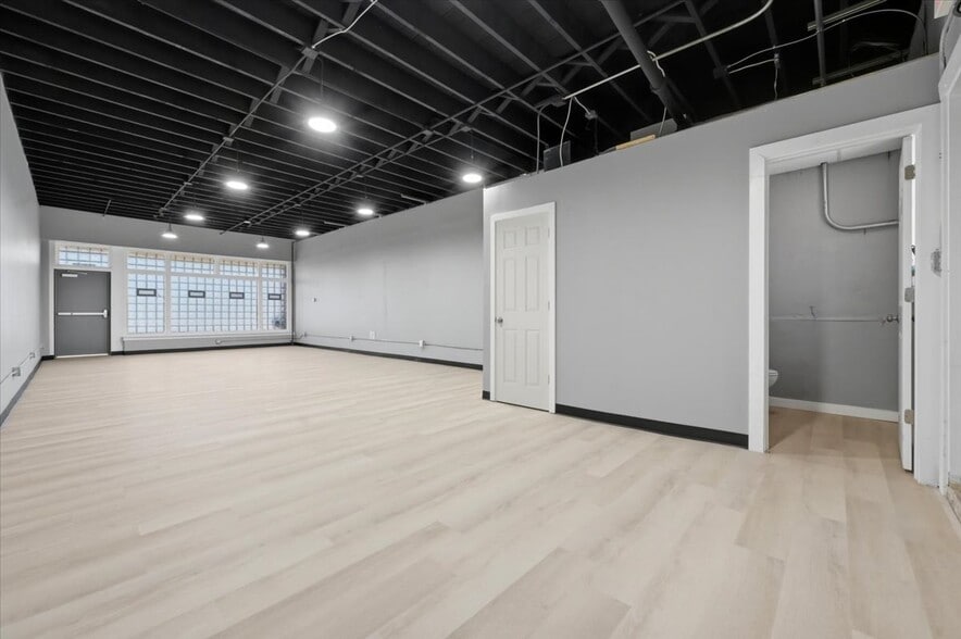 More Photos Of 18060 James Couzens Fwy, Detroit Loft Creative Space For Sale