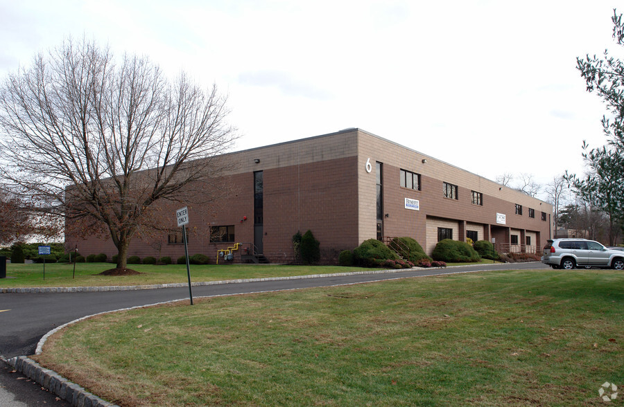 Primary Photo Of 6 High Point Dr, Wayne Warehouse For Lease