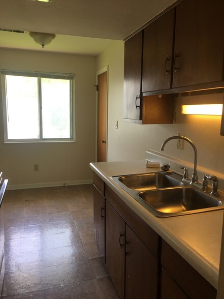 More Photos Of 1124 Case Ct, Miamisburg Apartments For Sale