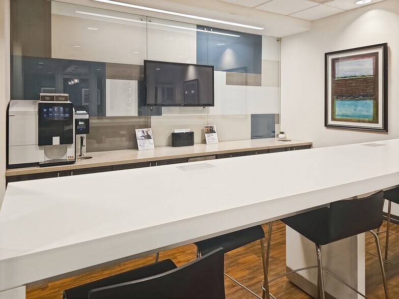 More Photos Of 2180 Satellite Blvd, Duluth Coworking Space