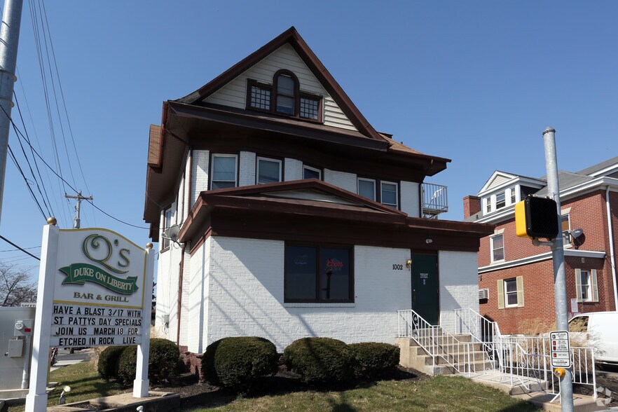 More Photos Of 1002 N Duke St, Lancaster Storefront Retail Residential For Sale