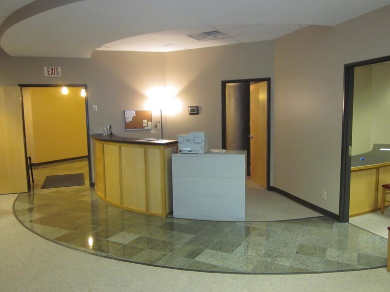 More Photos Of 55 S State Ave, Indianapolis Flex For Sale