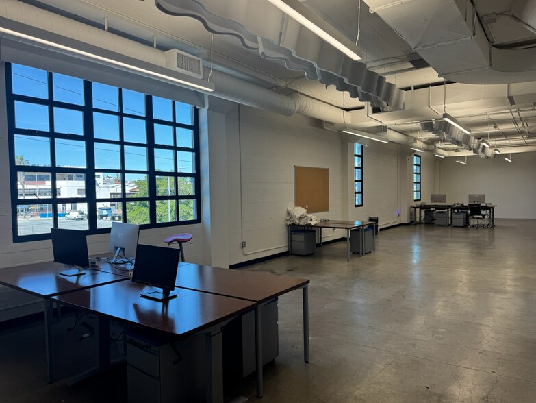 More Photos Of 3130 20th St, San Francisco Loft Creative Space For Lease
