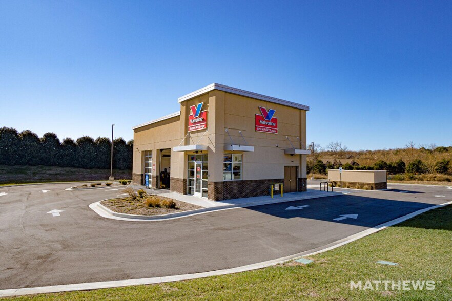 More Photos Of 1609 Ooltewah Ringgold Rd, Ooltewah Auto Repair For Sale