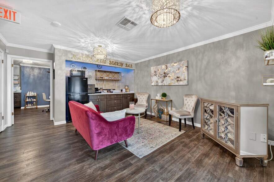 More Photos Of 555 W Granada Blvd, Ormond Beach Medical For Sale