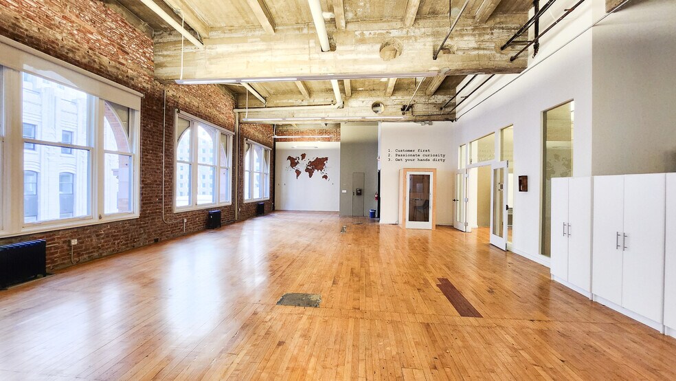 More Photos Of 18-22 Battery St, San Francisco Office For Lease