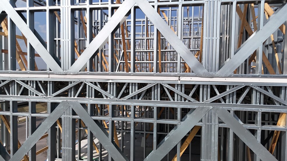 More Photos Of 101 Grapefruit Blvd, Mission Hotel For Sale