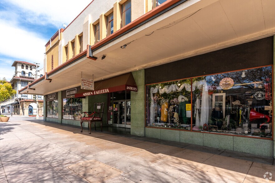 More Photos Of 3700 Main St, Riverside Storefront For Sale