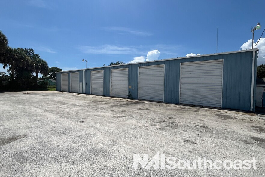 More Photos Of 907 Angle Rd, Fort Pierce Warehouse For Sale